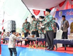 Sekretaris Daerah Kabupaten Sampang Bersama Forkopimda Lepas 173 Calon Jemaah Haji