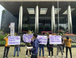 Mahasiswa Sumenep Demo Tantang KPK Audit Sumber Kekayaan Bupati Achmad Fauzi