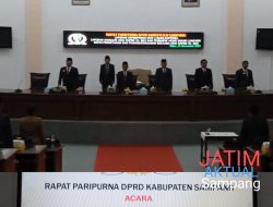 Rapat Paripurna DPRD Kabupaten Sampang Tentang Laporan Bapemperda Atas 2 ( Dua ) Raperda